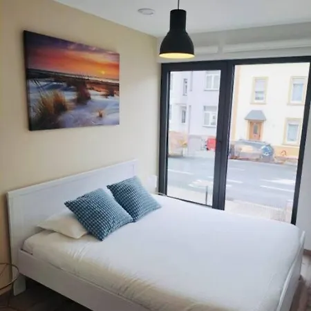 Appartement New One Bedroom Flat- Terrace & Parking Luxembourg